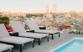 Yurbban Trafalgar Hotel